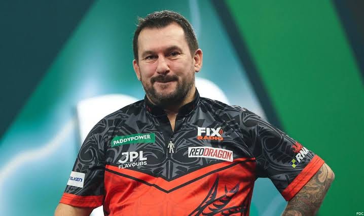 Clayton zurück in den Top fünf, Wright fällt auf Rang 38 & Fragen um Michael Smiths Wurf