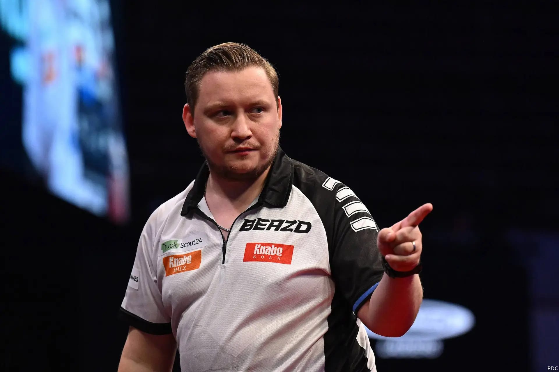 Van Gerwen raus aus den Top Ten – Schindler zurück in den Top 20