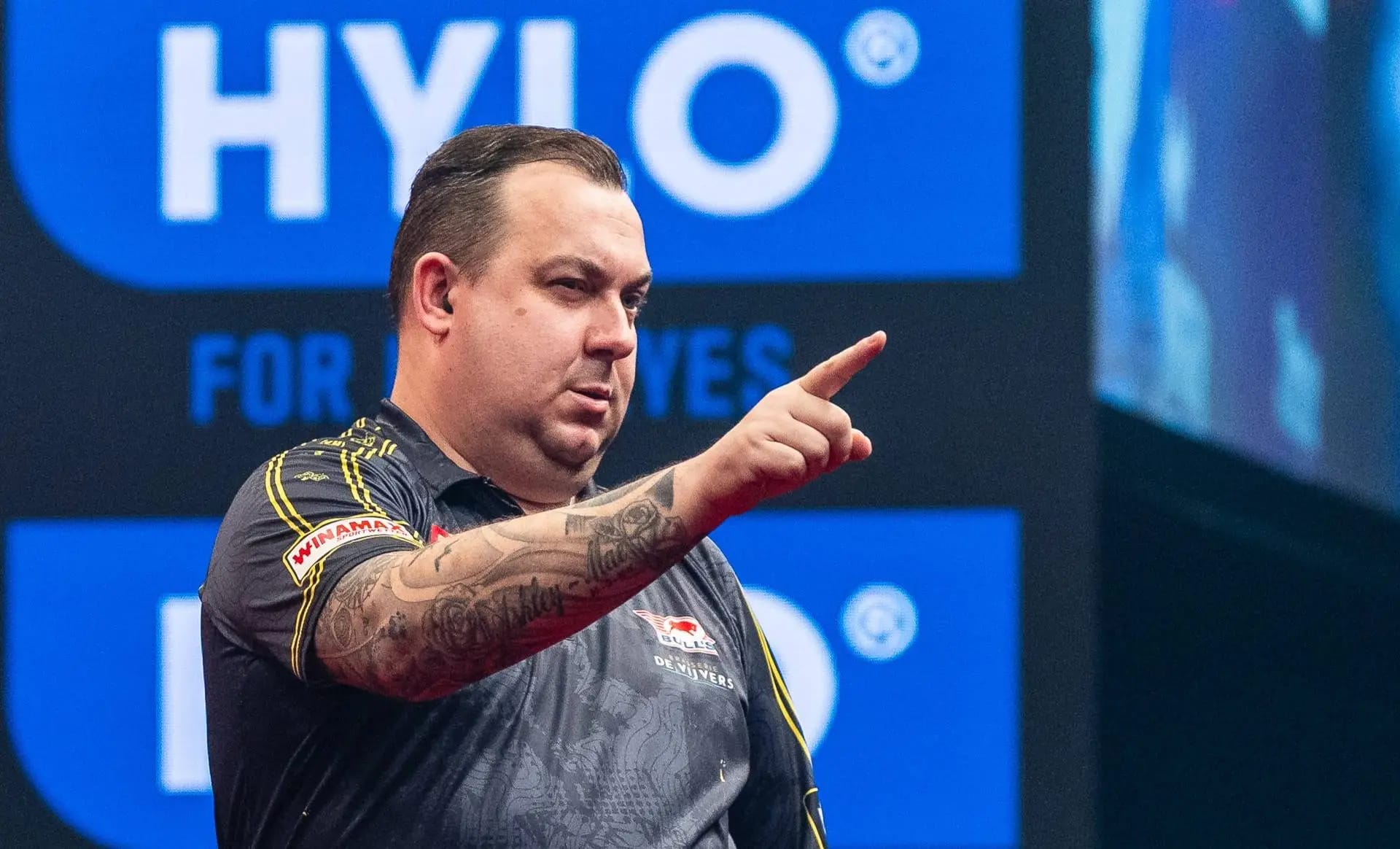 Huybrechts gewinnt 6:1 gegen Searle – heute steigen Littler und van Gerwen in Dortmund ein