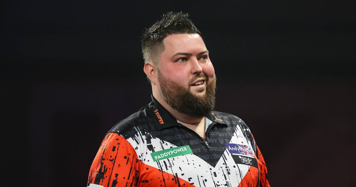 „Schreckliche Mentalität. Und schrecklicher Spieler“ – Michael Smith explodiert nach Niederlage gegen Mickey M