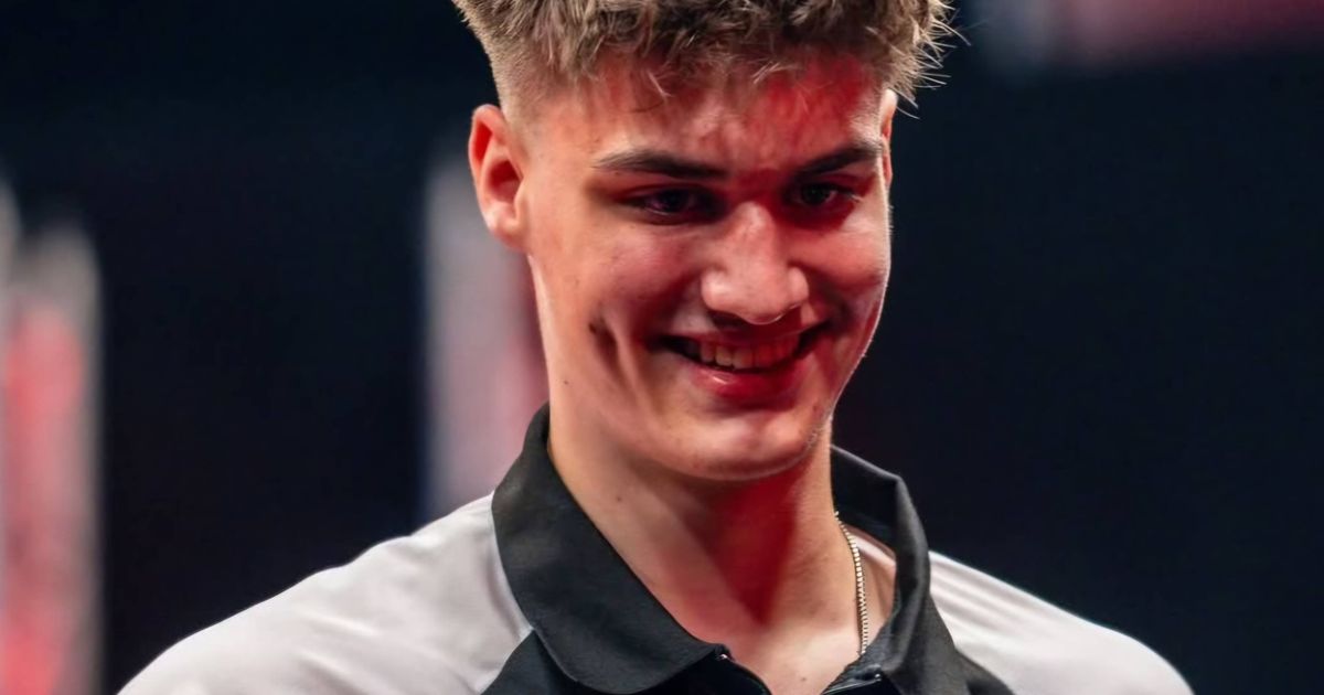 Yorick Hofkens gewinnt Development Tour Event 19 und feiert ersten PDC-Titel gegen Adam Gawlas