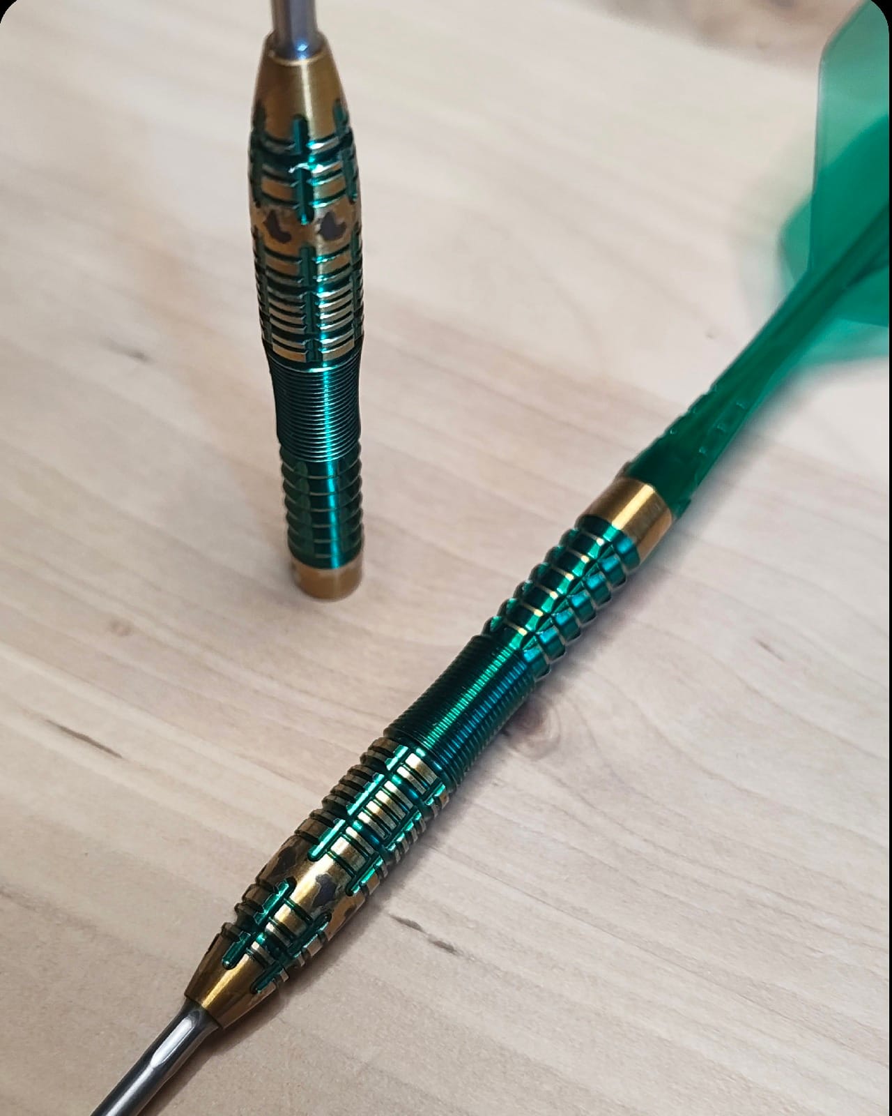 Ollis Dartgarage: Mission Devon Petersen . . . . . . . . . 95% Tungsten. 22 /… (Bild 2)