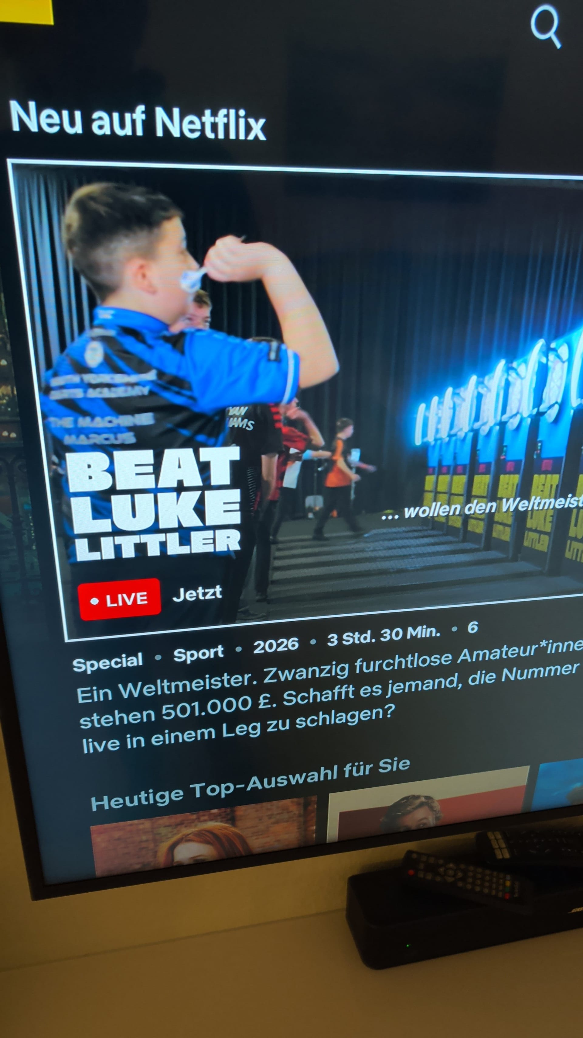 Timo: Wer zieht es sich noch rein? 😅